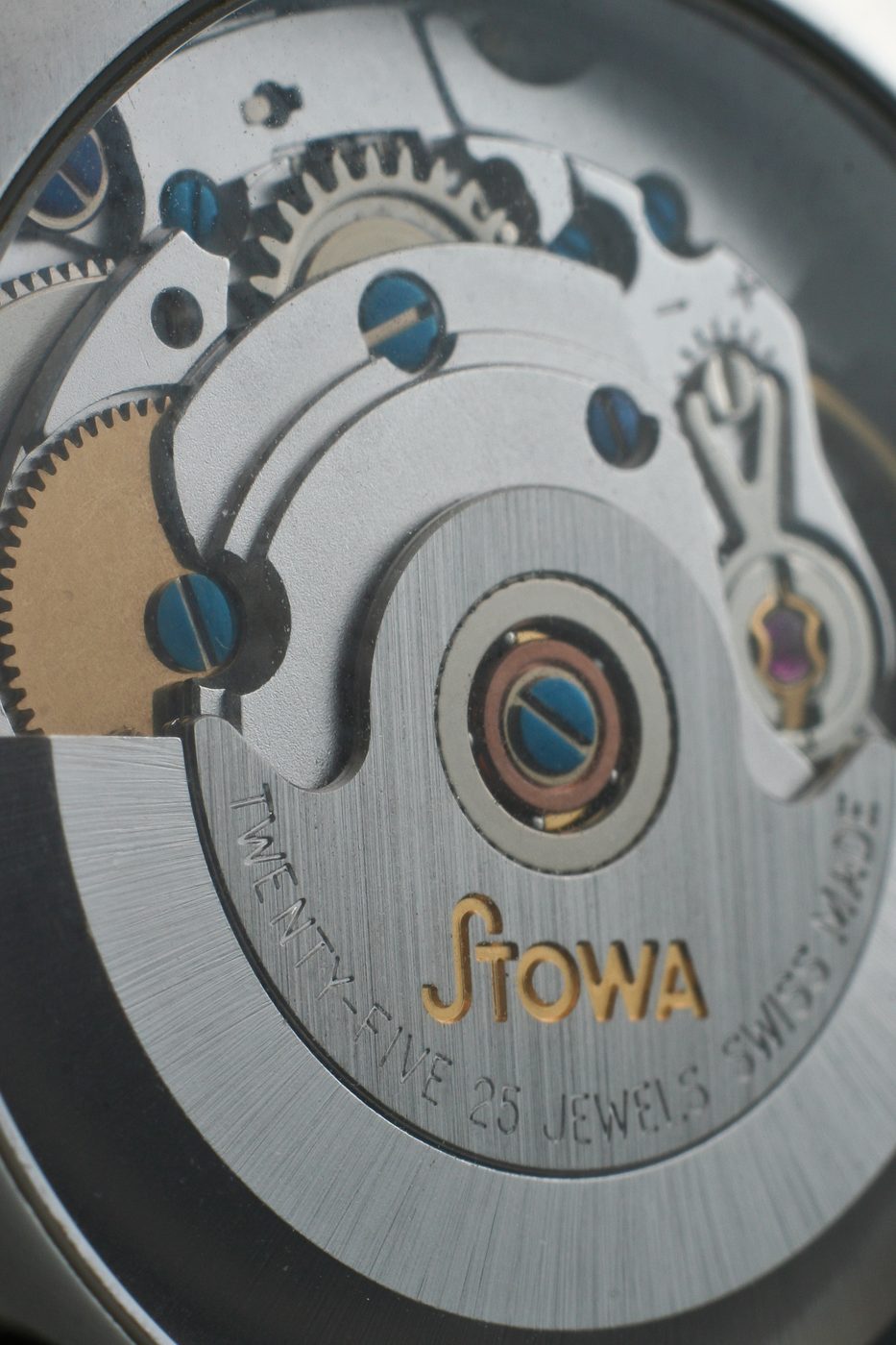 ETA 2824-2 movement