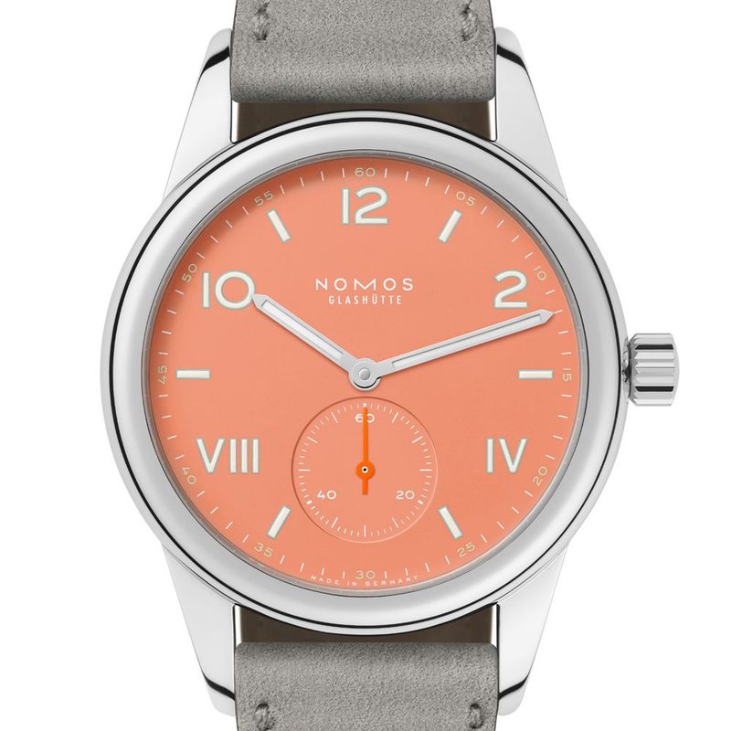 NOMOS Glashütte Club Campus cream coral (GPHG 2023)