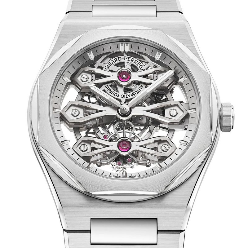 Girard-Perregaux Laureato Fifty Three Gold Bridges (GPHG 2026)