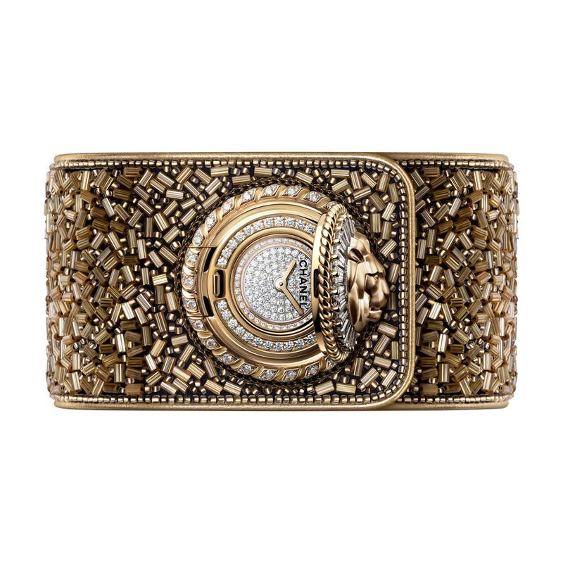 Chanel Mademoiselle Privé Bouton Lesage (GPHG 2021)