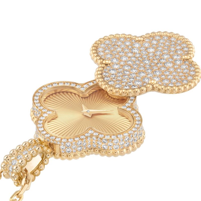 Van Cleef & Arpels Montre pendentif à secret Alhambra (GPHG 2021)