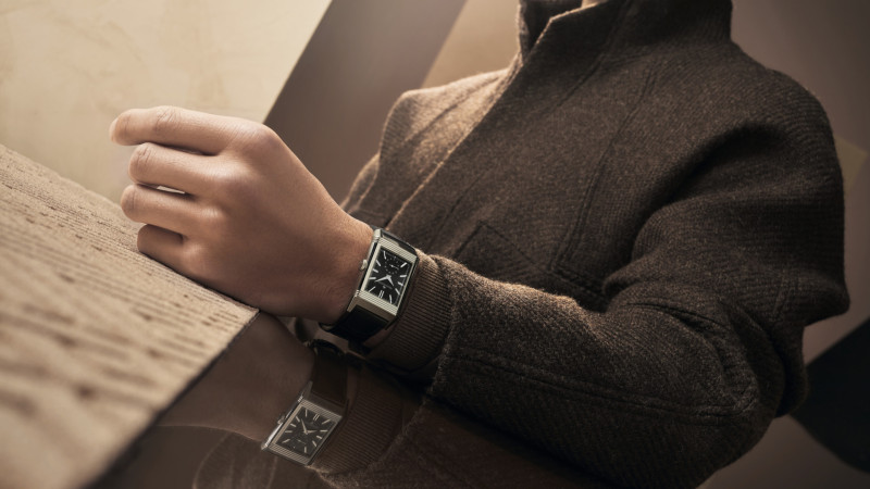 Jaeger-LeCoultre Reverso Tribute Small Seconds Ref. Q3978480, blue dial, steel case