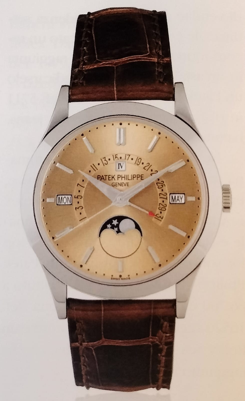Patek Philippe Perpetual Calendar 5320G, Ref. 5320G-001, cream dial, gold-white case